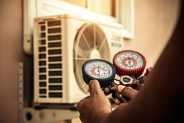 Professional Hvac Installation technician working in Bowie, MD